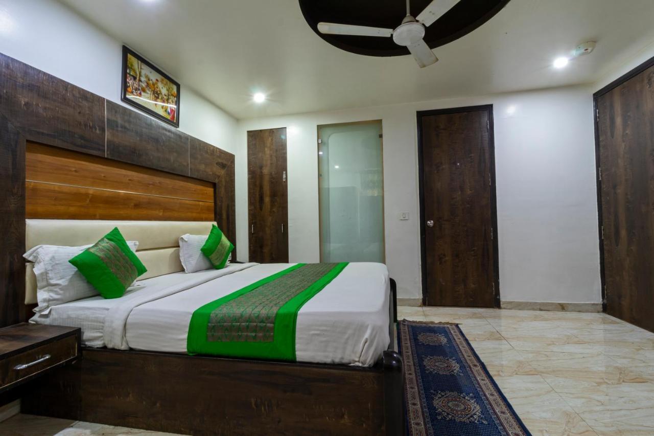 Hotel The Amour Dx Near Igi Airport Delhi New Delhi Exterior photo