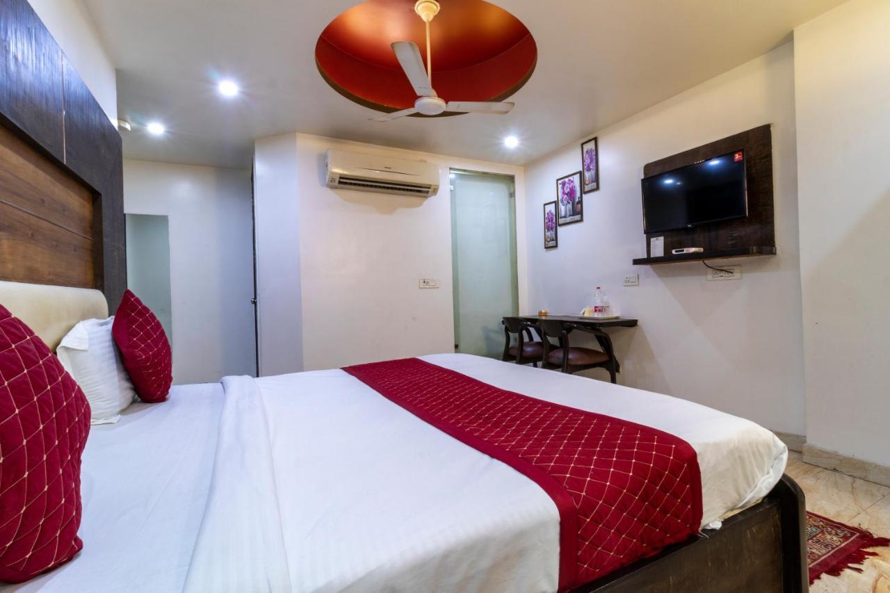 Hotel The Amour Dx Near Igi Airport Delhi New Delhi Exterior photo