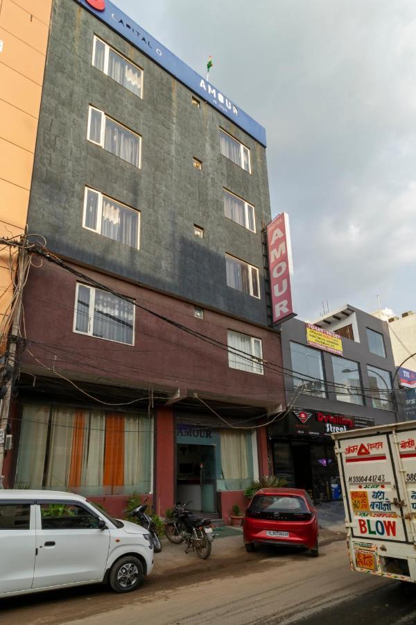 Hotel The Amour Dx Near Igi Airport Delhi New Delhi Exterior photo
