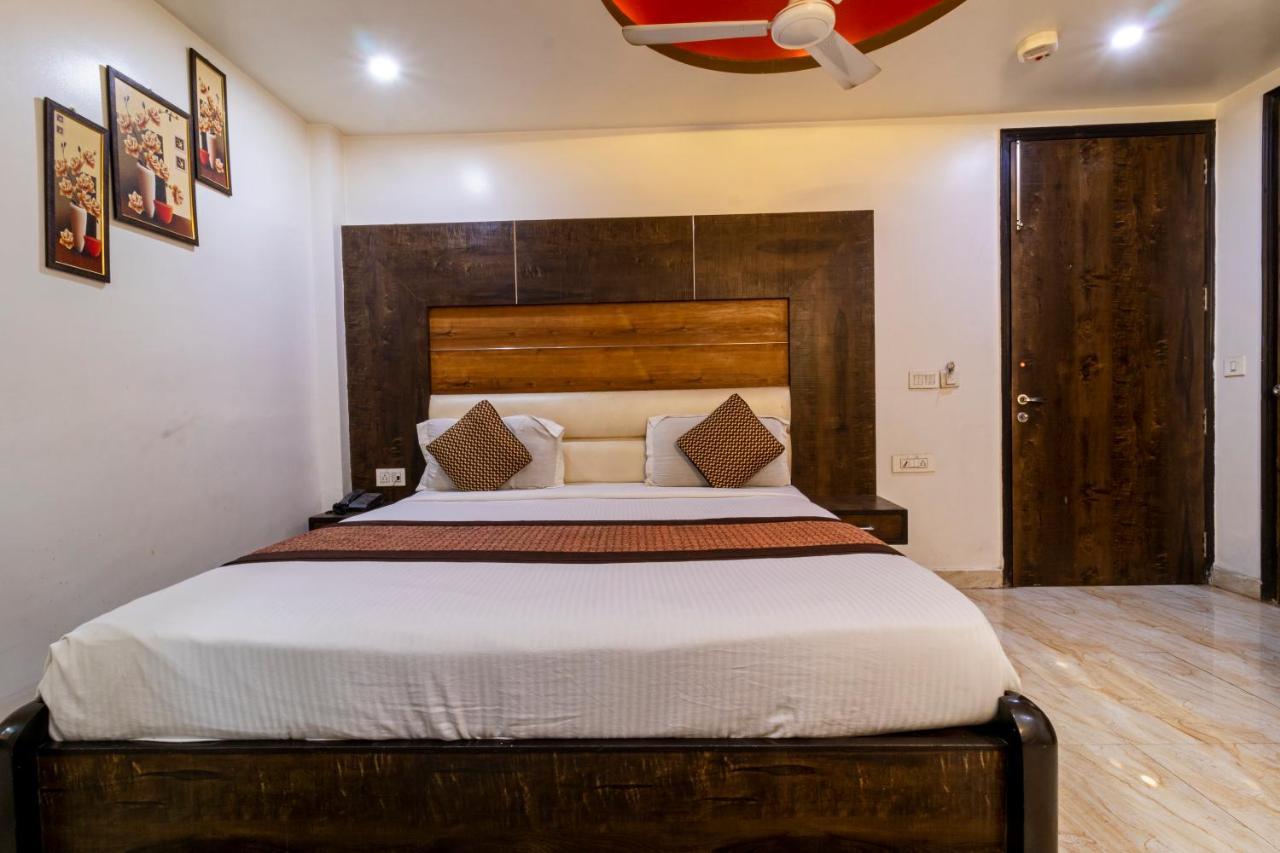 Hotel The Amour Dx Near Igi Airport Delhi New Delhi Exterior photo